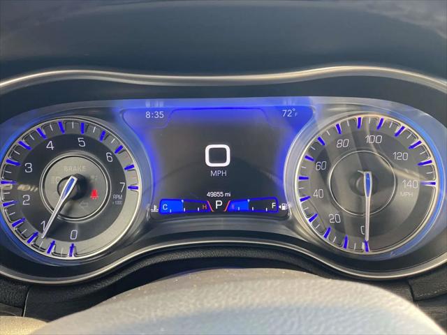 2021 Chrysler 300 Touring