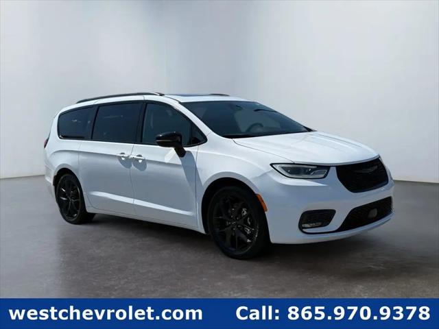 2025 Chrysler Pacifica Limited for sale in Alcoa, TN