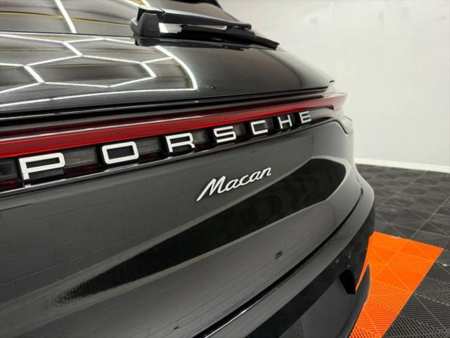 2019 Porsche Macan Base