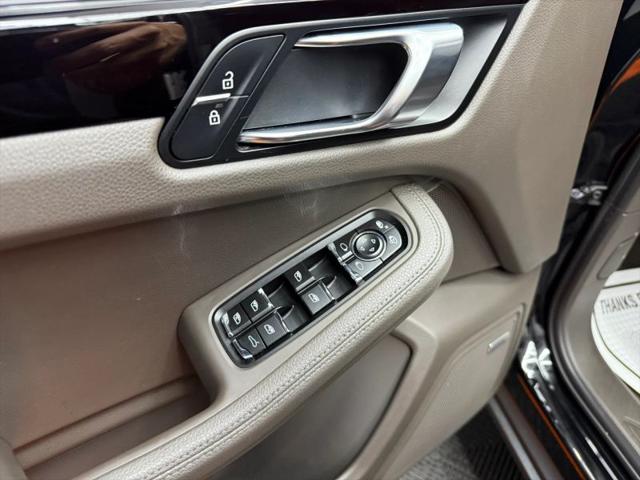 2019 Porsche Macan Base
