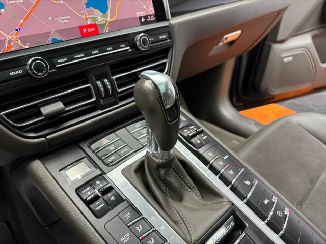2019 Porsche Macan Base