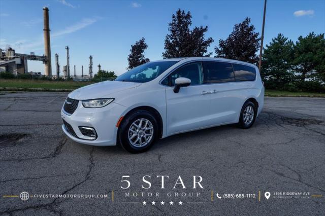 2023 Chrysler Pacifica Touring L for sale in Rochester, NY
