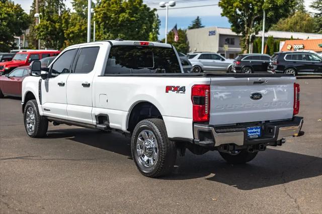 2023 Ford F-350 LARIAT