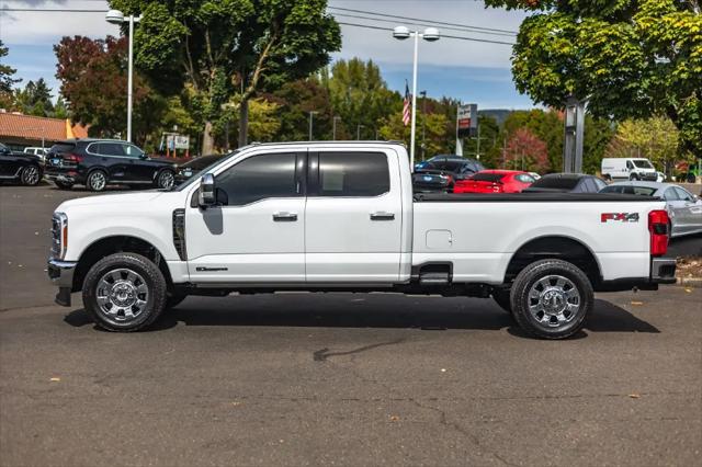 2023 Ford F-350 LARIAT