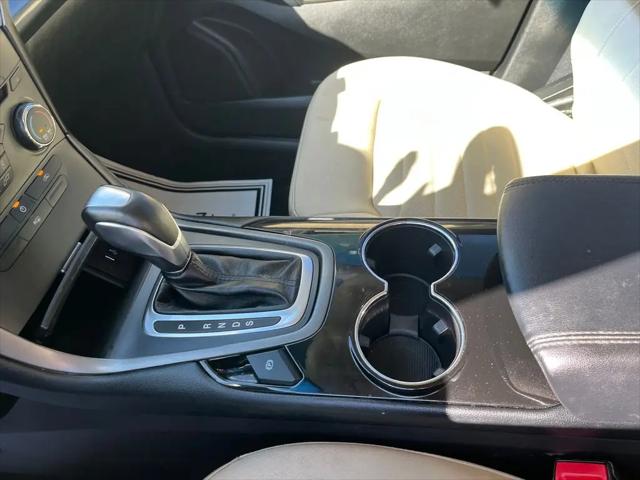 2017 Ford Edge SE