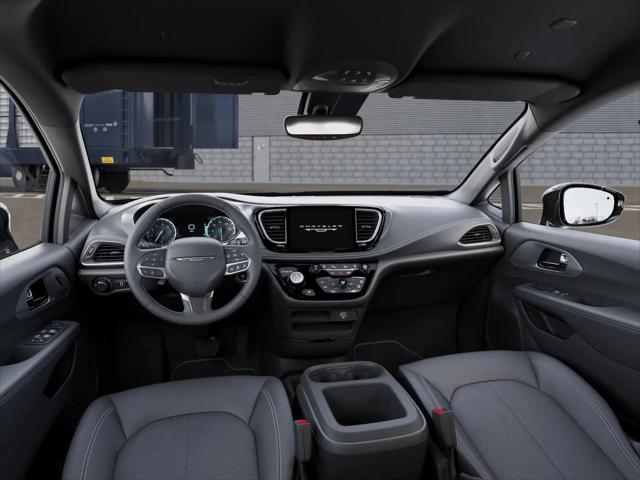 2027 Chrysler Pacifica Select AWD