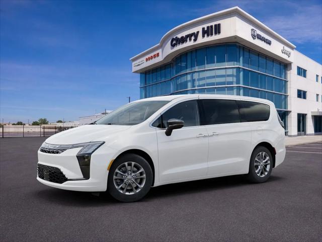 2027 Chrysler Pacifica Select AWD