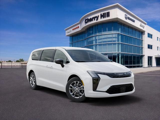 2027 Chrysler Pacifica Select AWD