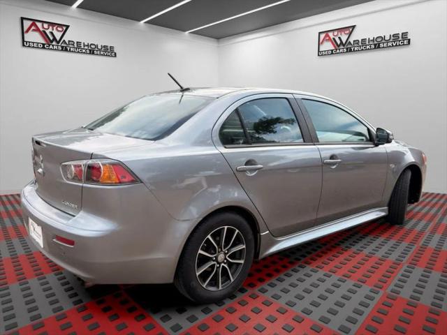 2015 Mitsubishi Lancer SE