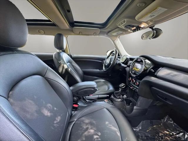 2015 MINI Hardtop Cooper