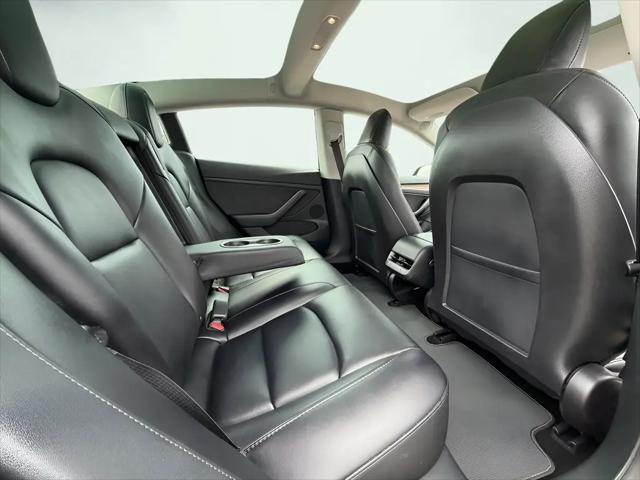 2021 Tesla Model 3 Standard Range Plus Rear-Wheel Drive