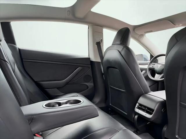 2021 Tesla Model 3 Standard Range Plus Rear-Wheel Drive