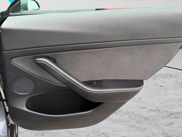 2021 Tesla Model 3 Standard Range Plus Rear-Wheel Drive