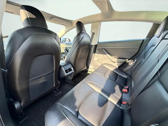 2021 Tesla Model 3 Standard Range Plus Rear-Wheel Drive