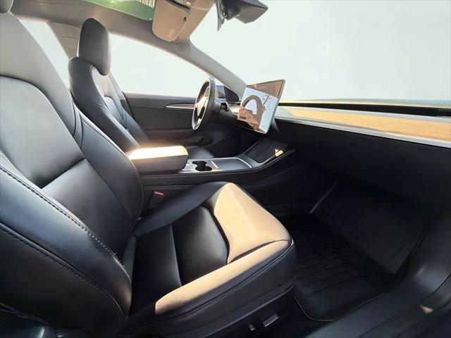 2021 Tesla Model 3 Standard Range Plus Rear-Wheel Drive