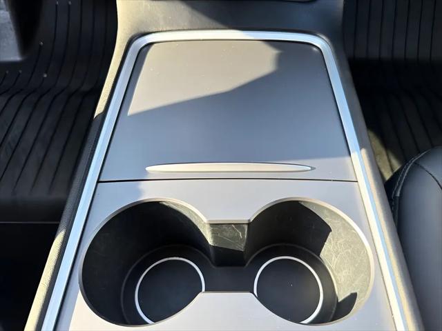 2021 Tesla Model 3 Standard Range Plus Rear-Wheel Drive