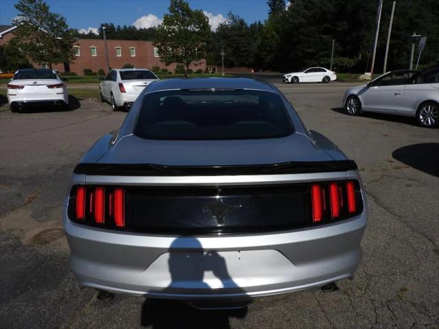 2017 Ford Mustang V6