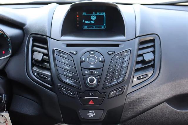 2017 Ford Fiesta SE