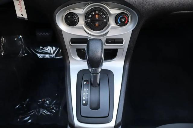 2017 Ford Fiesta SE