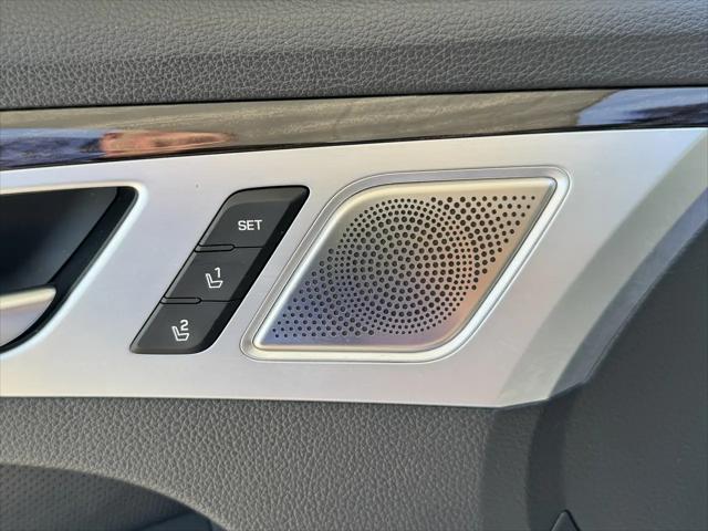 2020 Genesis G80 3.8 RWD