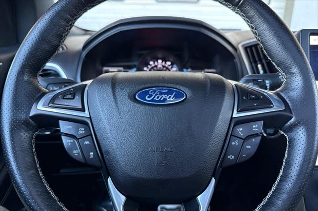 2022 Ford Edge ST