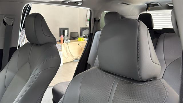 Certified Used 2020 MAGNETIC GRAY MET. Toyota  image 13