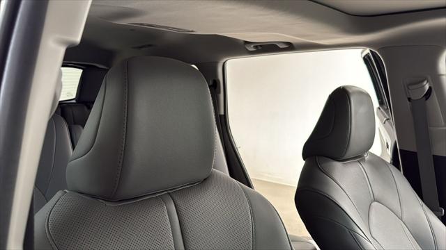 Certified Used 2020 MAGNETIC GRAY MET. Toyota  image 20