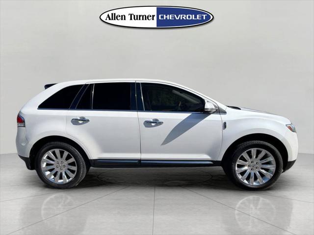 2013 Lincoln MKX Base