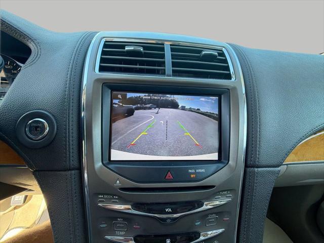 2013 Lincoln MKX Base