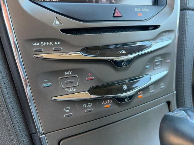 2013 Lincoln MKX Base