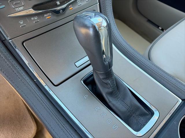 2013 Lincoln MKX Base