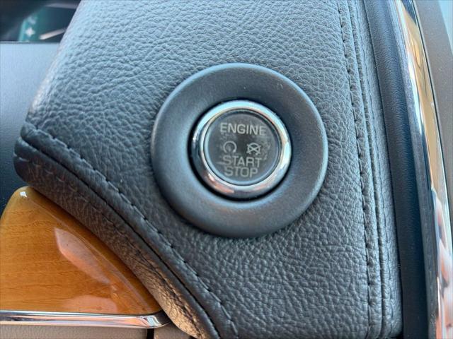 2013 Lincoln MKX Base