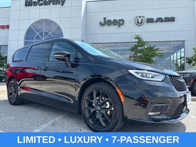 2025 Chrysler Pacifica Limited for sale in Lee's Summit, MO