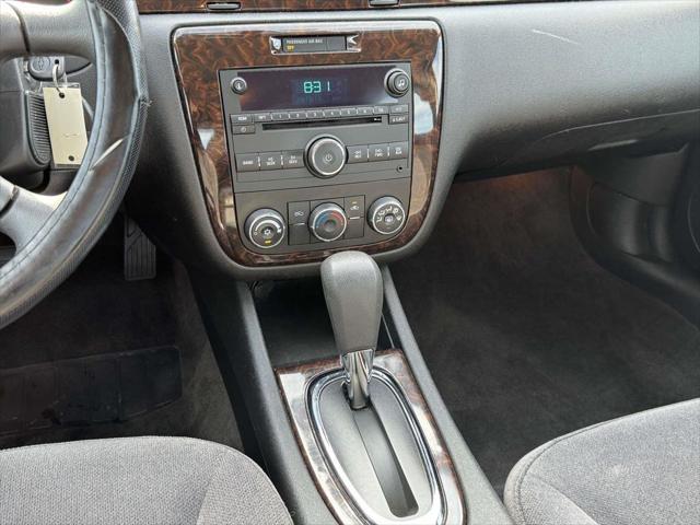 2014 Chevrolet Impala Limited LS 2014 Chevrolet Impala Limited LS