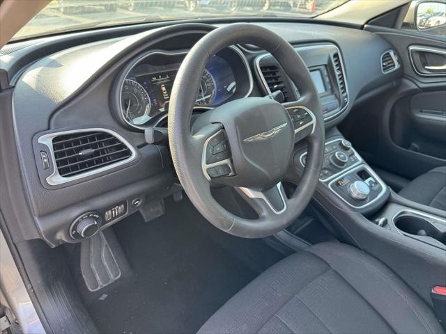 2015 Chrysler 200 Limited 2015 Chrysler 200 Limited