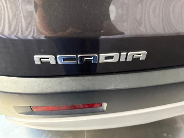 2017 GMC Acadia SLE