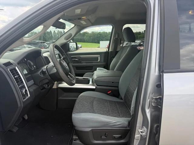 2020 RAM 1500 Classic Warlock Quad Cab 4x4 64 Box 2020 RAM 1500 Classic Warlock Quad Cab 4x4 64 Box