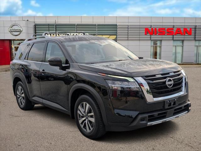 2024 Nissan Pathfinder SL 4WD