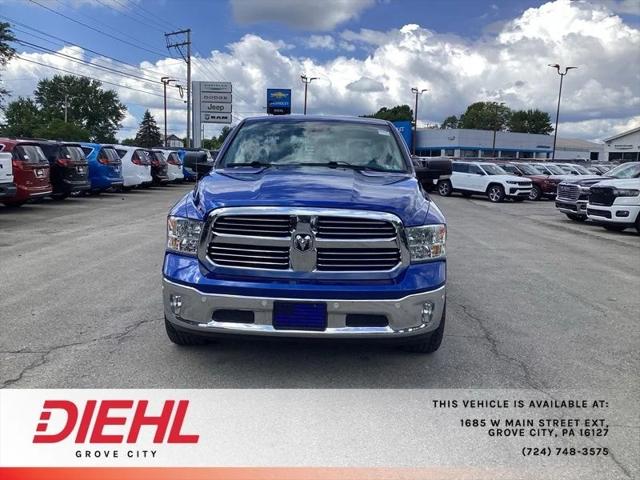 2017 RAM 1500 Big Horn Crew Cab 4x4 64 Box