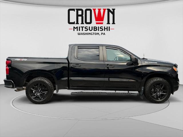2023 Chevrolet Silverado 1500 4WD Crew Cab Short Bed Custom 2023 Chevrolet Silverado 1500 4WD Crew Cab Short Bed Custom