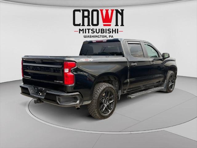 2023 Chevrolet Silverado 1500 4WD Crew Cab Short Bed Custom 2023 Chevrolet Silverado 1500 4WD Crew Cab Short Bed Custom