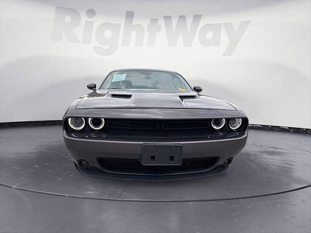 2021 Dodge Challenger SXT