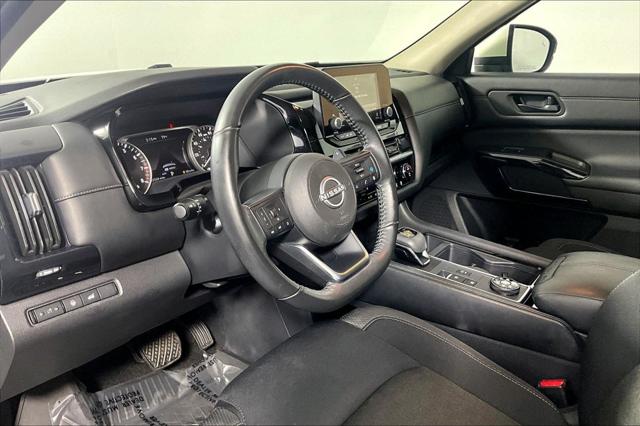 Used 2024 Nissan Pathfinder SV 4WD For Sale in Olive Branch, MS