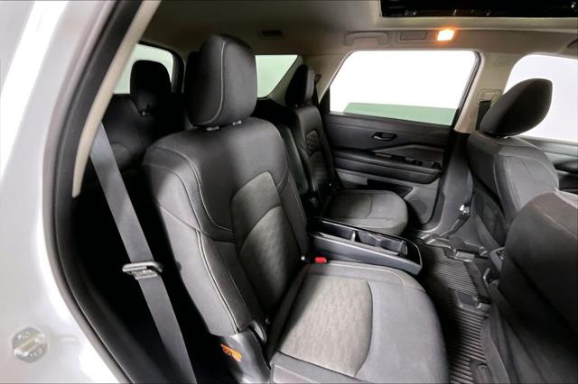 Used 2024 Nissan Pathfinder SV 4WD For Sale in Olive Branch, MS