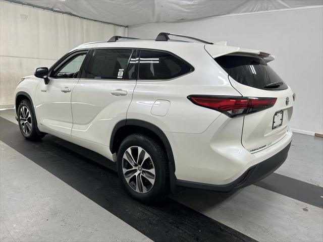 2021 Toyota Highlander Hybrid XLE