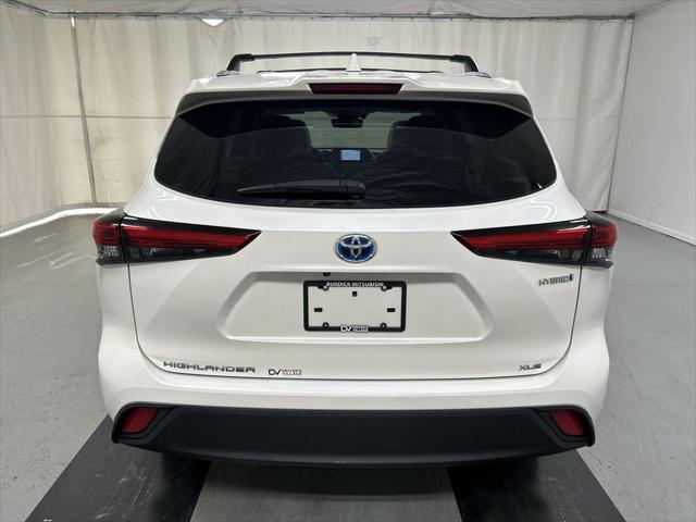 2021 Toyota Highlander Hybrid XLE