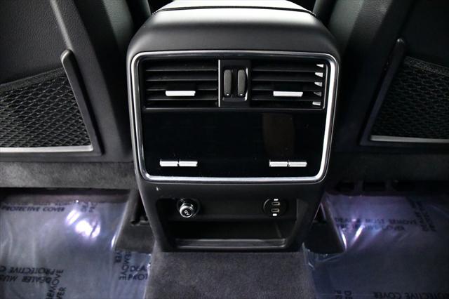 2023 Porsche Cayenne Base