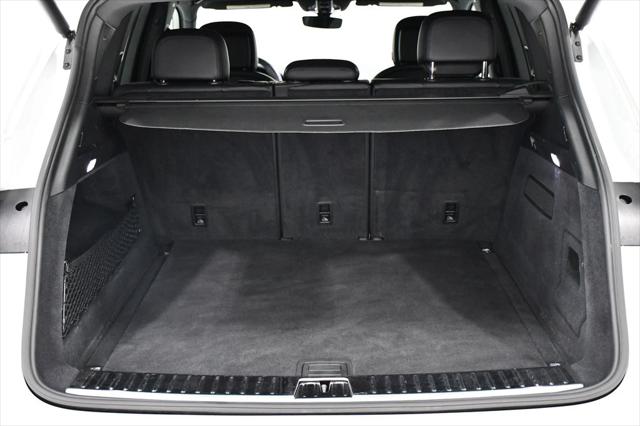 2023 Porsche Cayenne Base