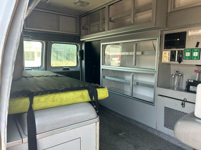 2010 Ford E-350 Super Duty E-350