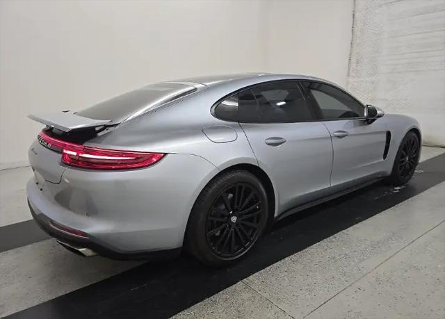 2019 Porsche Panamera 4